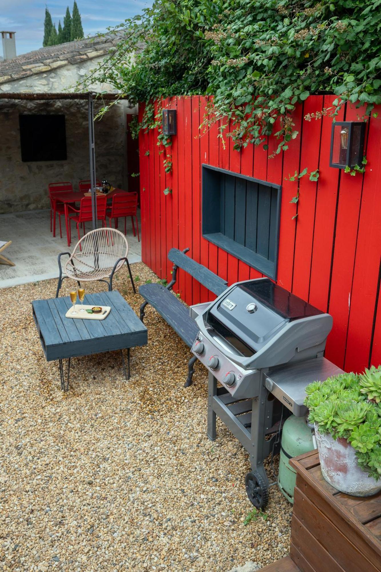 Villa Maison Avec Patio Et Jacuzzi Saint-Rémy-de-Provence Exterior foto