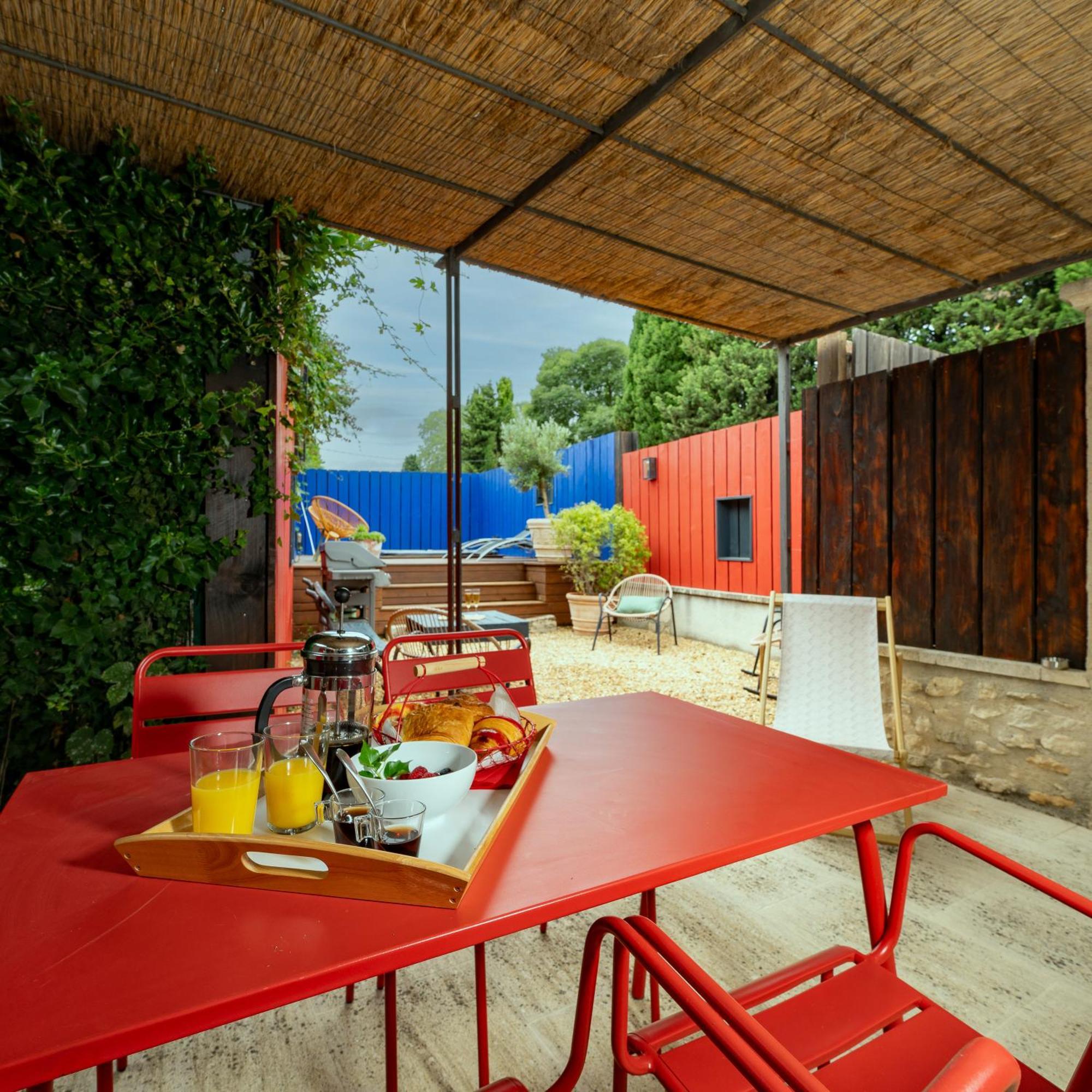 Villa Maison Avec Patio Et Jacuzzi Saint-Rémy-de-Provence Exterior foto